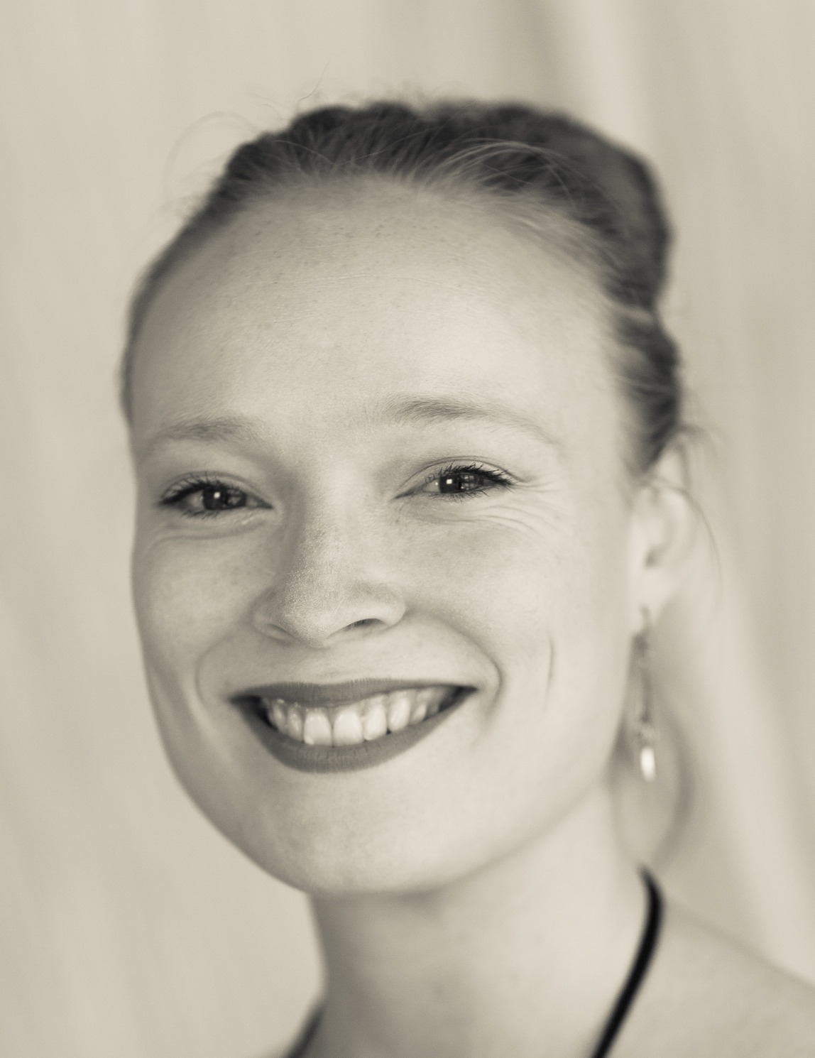 Headshot Kristin Overøye 2025